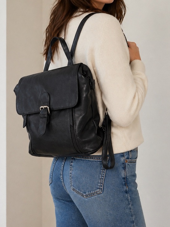 Roots Handbags - Roots 73 Vintage Faux Leather Convertible Backpack Purse - Black